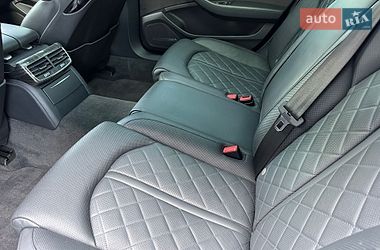 Седан Audi A8 2015 в Тернополе