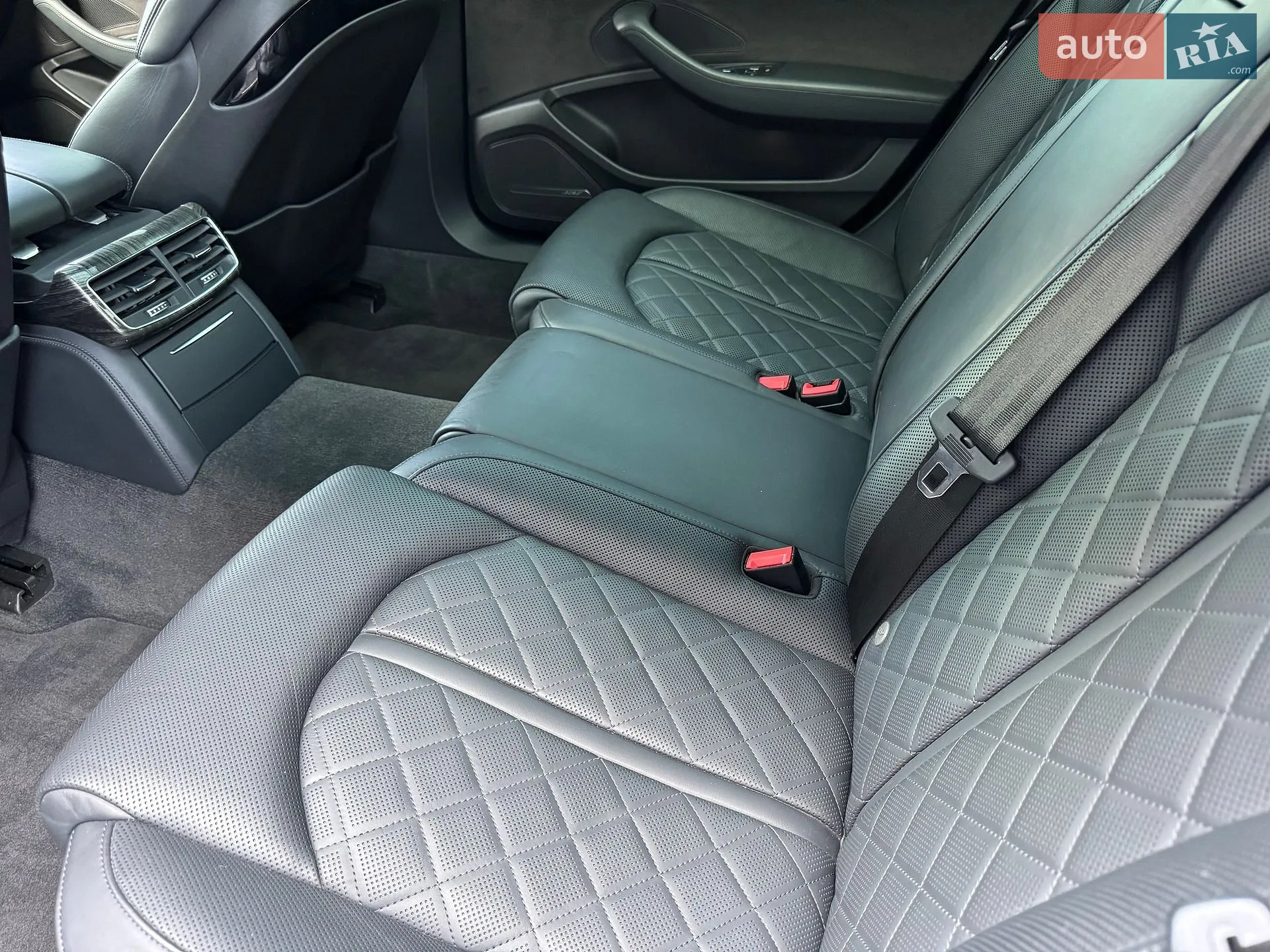 2015 Audi A8 - мініатюра 136