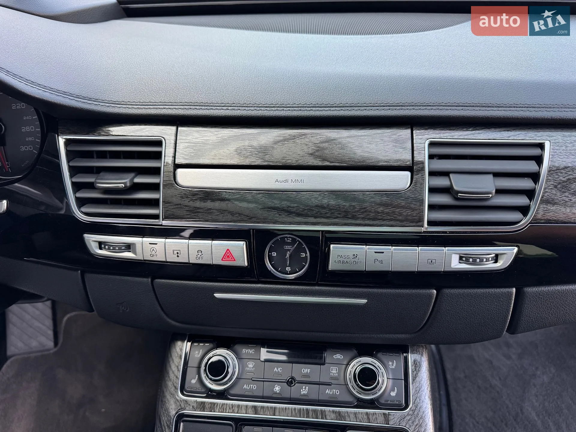 2015 Audi A8 - мініатюра 141