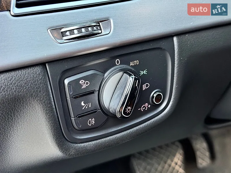 Audi A8 2011 VIN WAUZZZ4H1BN023307 фото оголошення 23 з 112