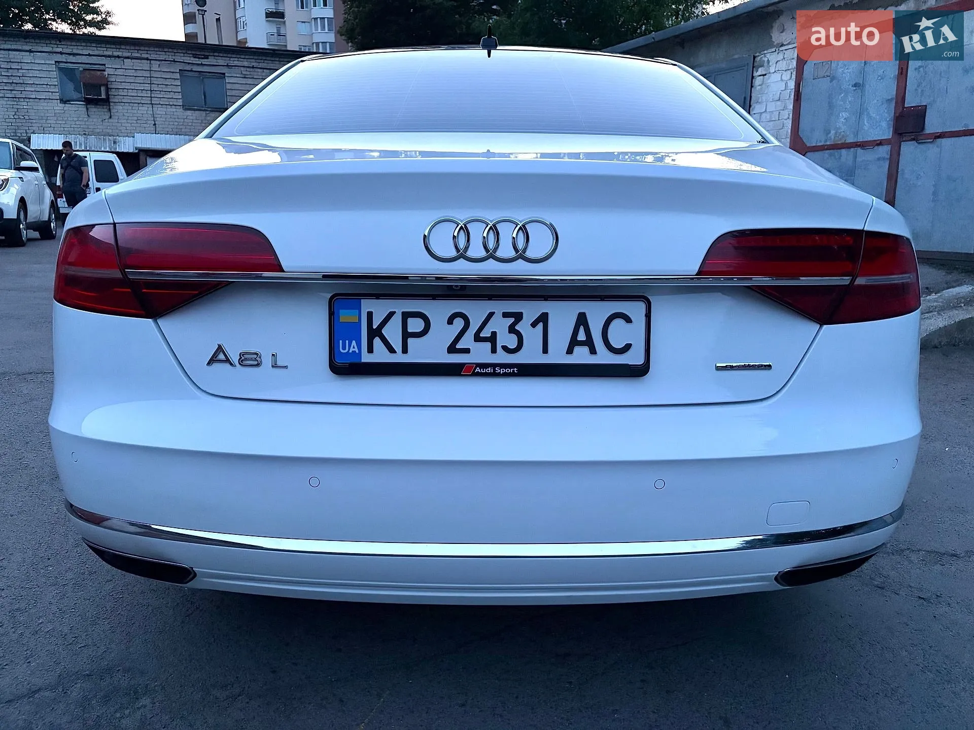 2015 Audi A8 - мініатюра 9