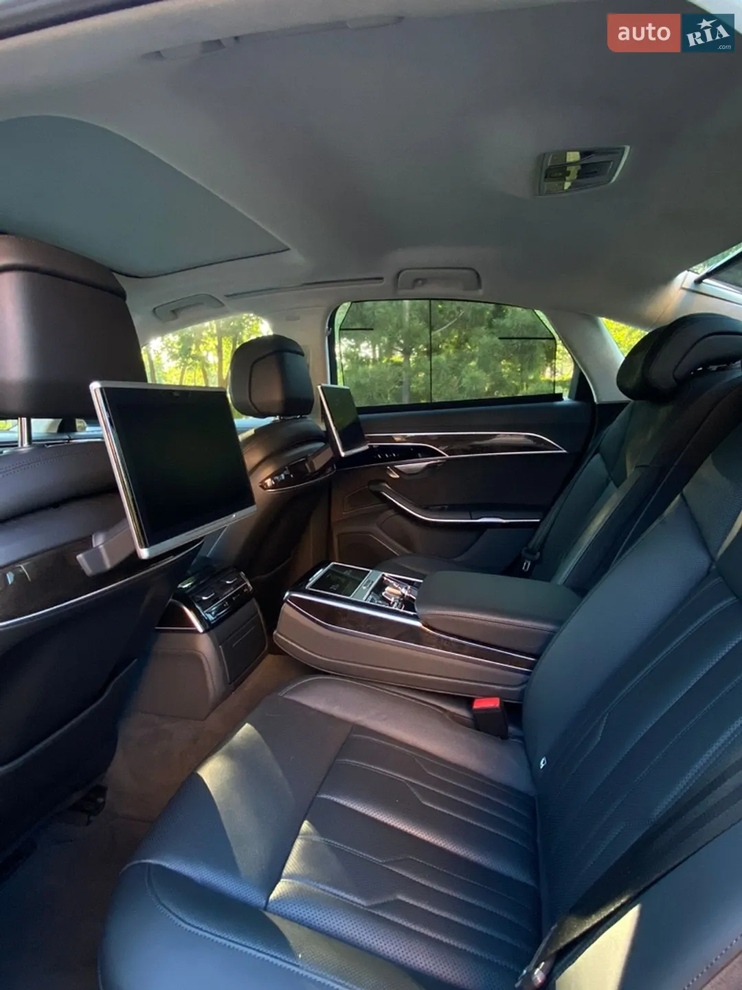 2017 Audi A8 - мініатюра 13