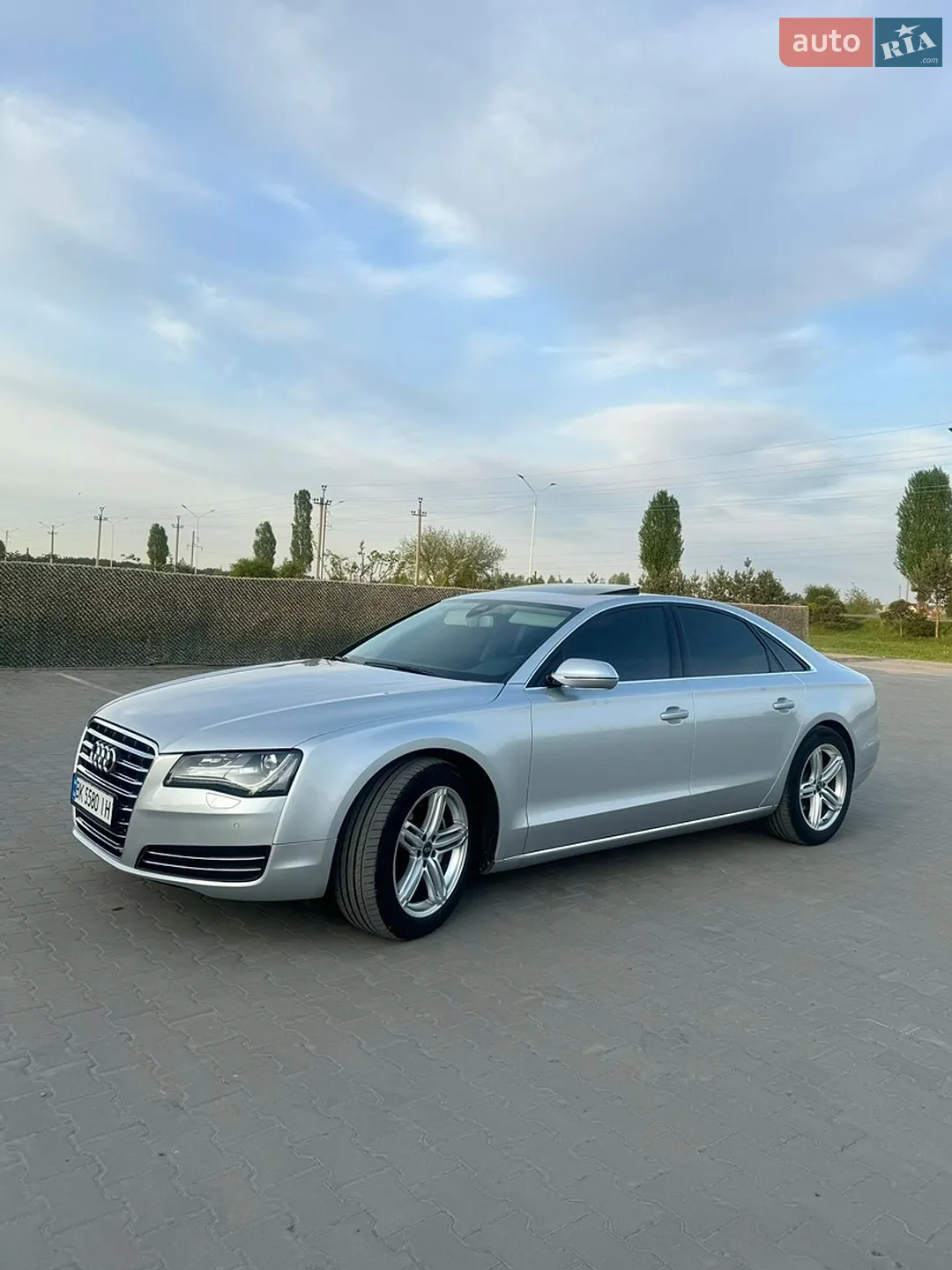 2012 Audi A8 - фото 1