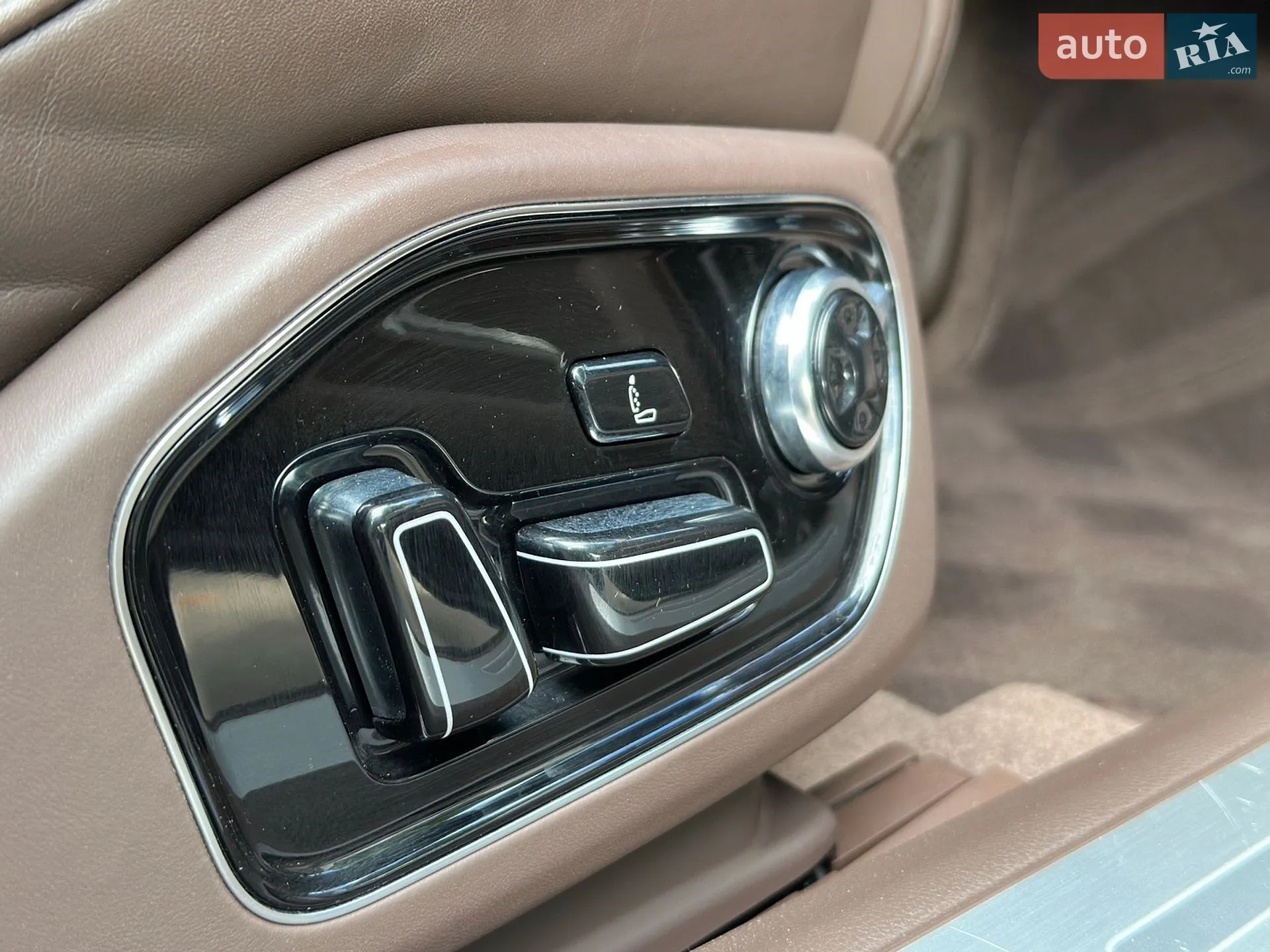 2012 Audi A8 - мініатюра 25
