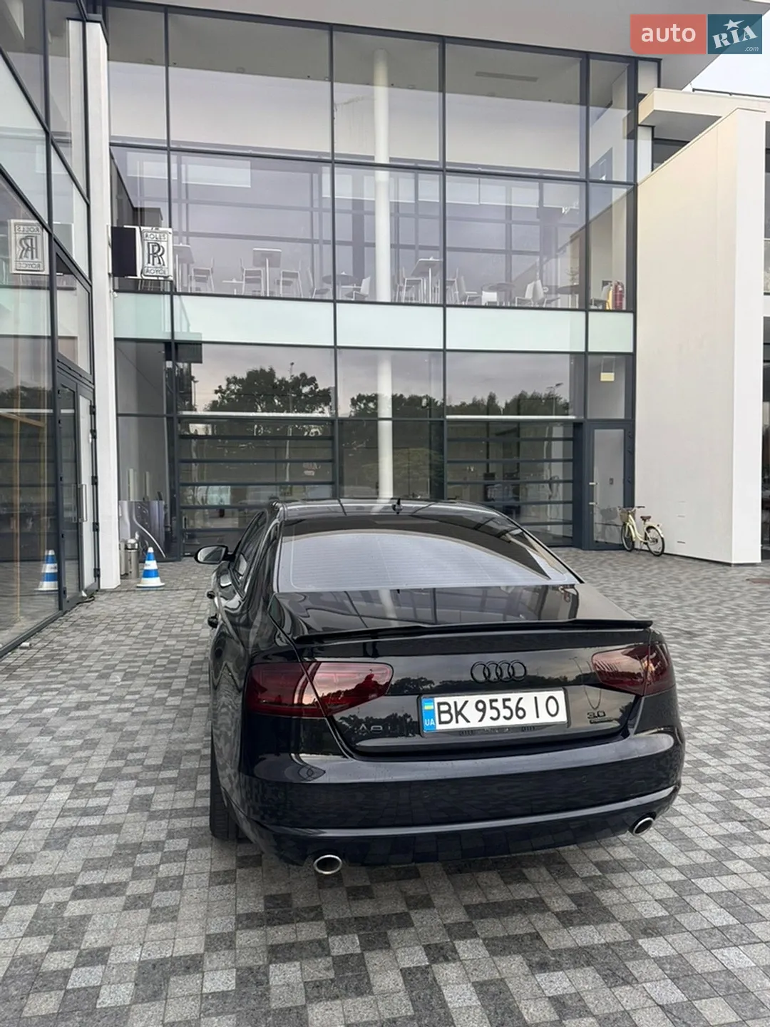 2012 Audi A8 - мініатюра 4