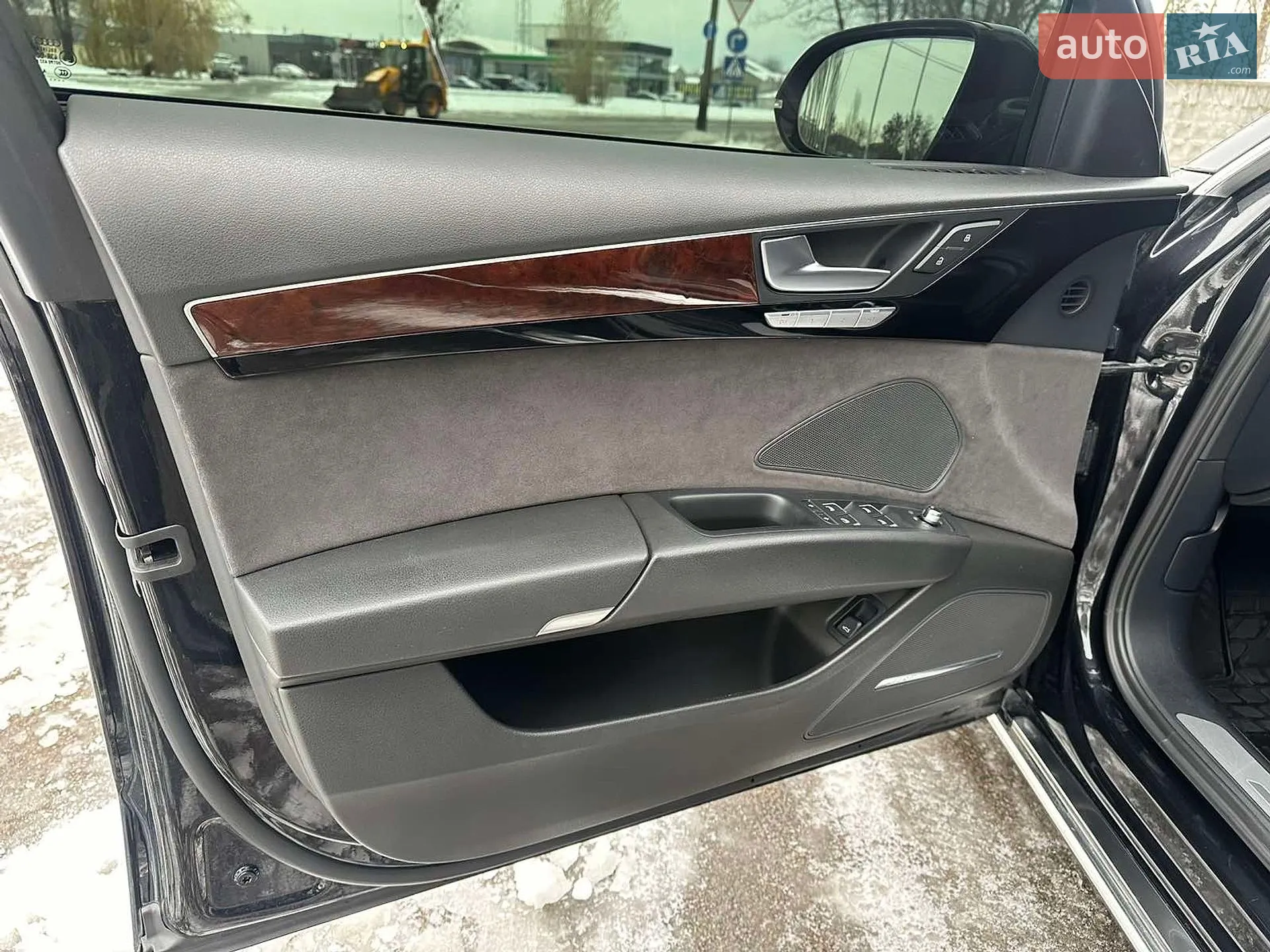 2012 Audi A8 - мініатюра 31