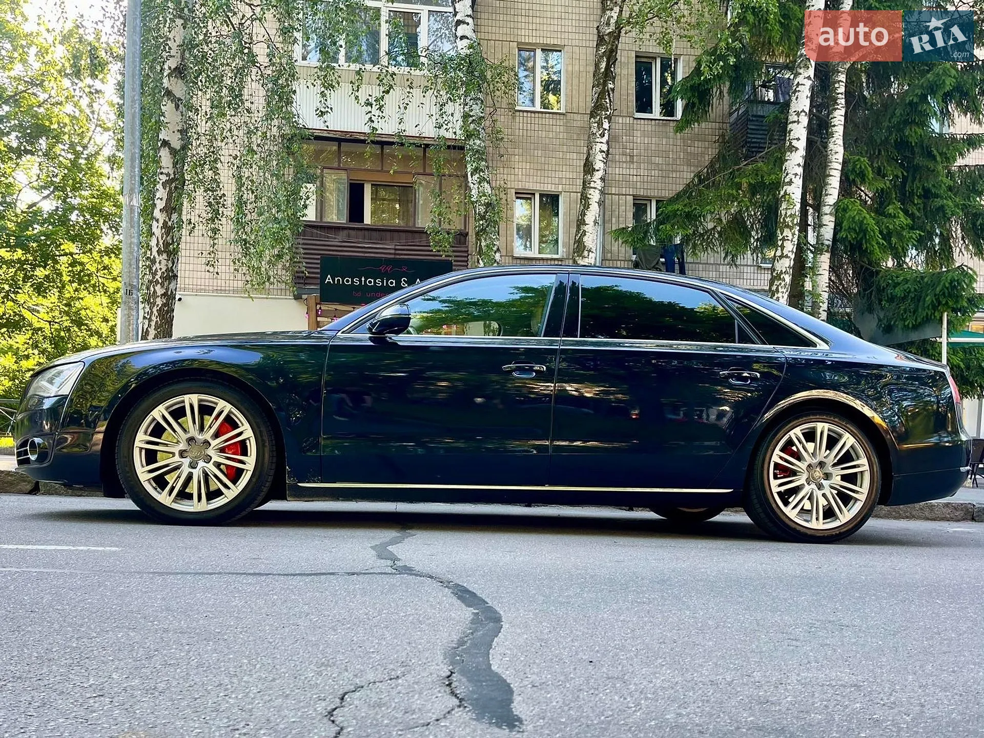 2010 Audi A8 - мініатюра 11