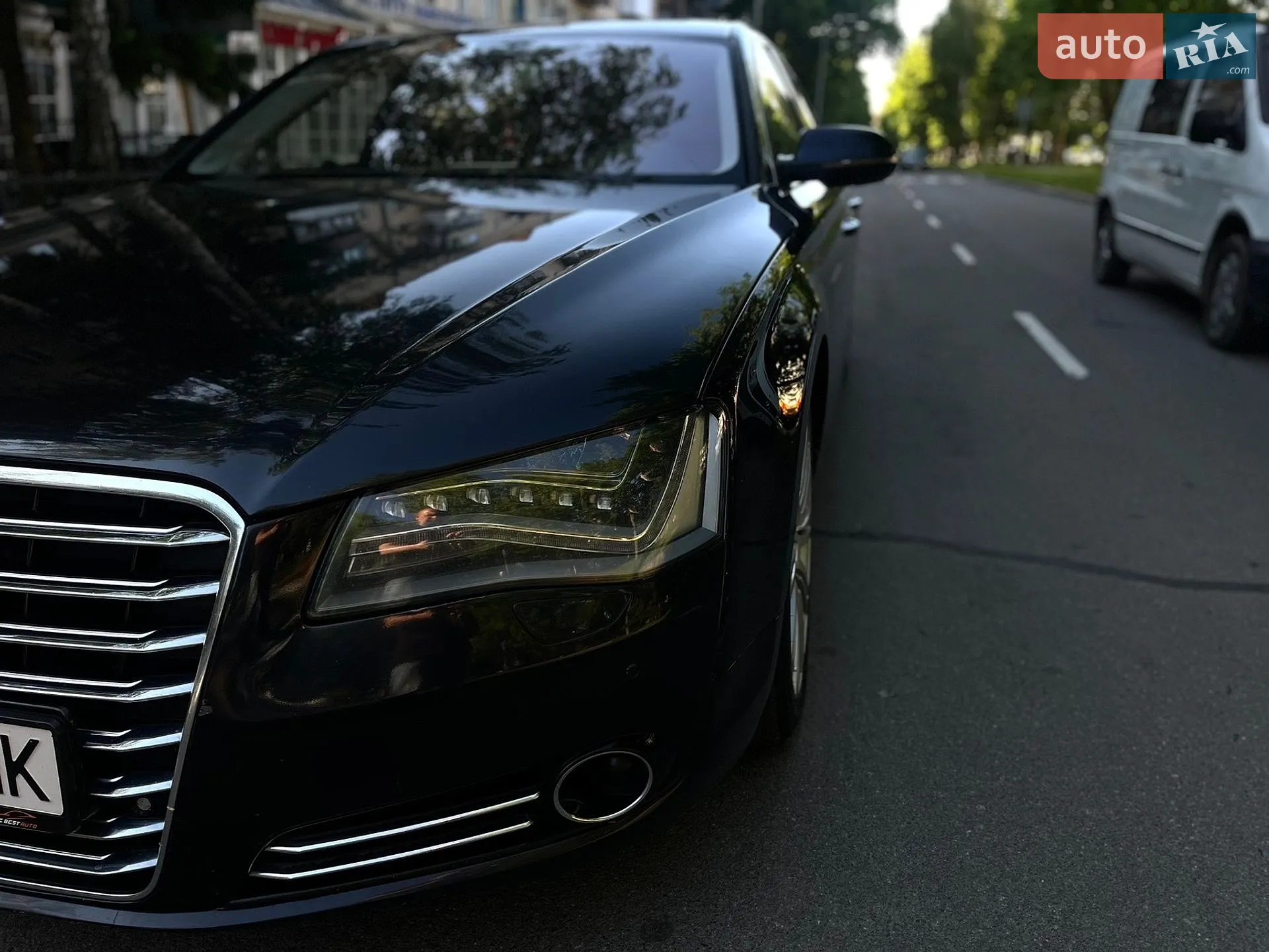 2010 Audi A8 - мініатюра 4
