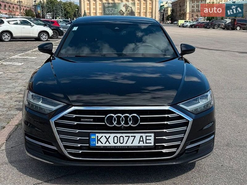 Audi A8, фото з оголошення