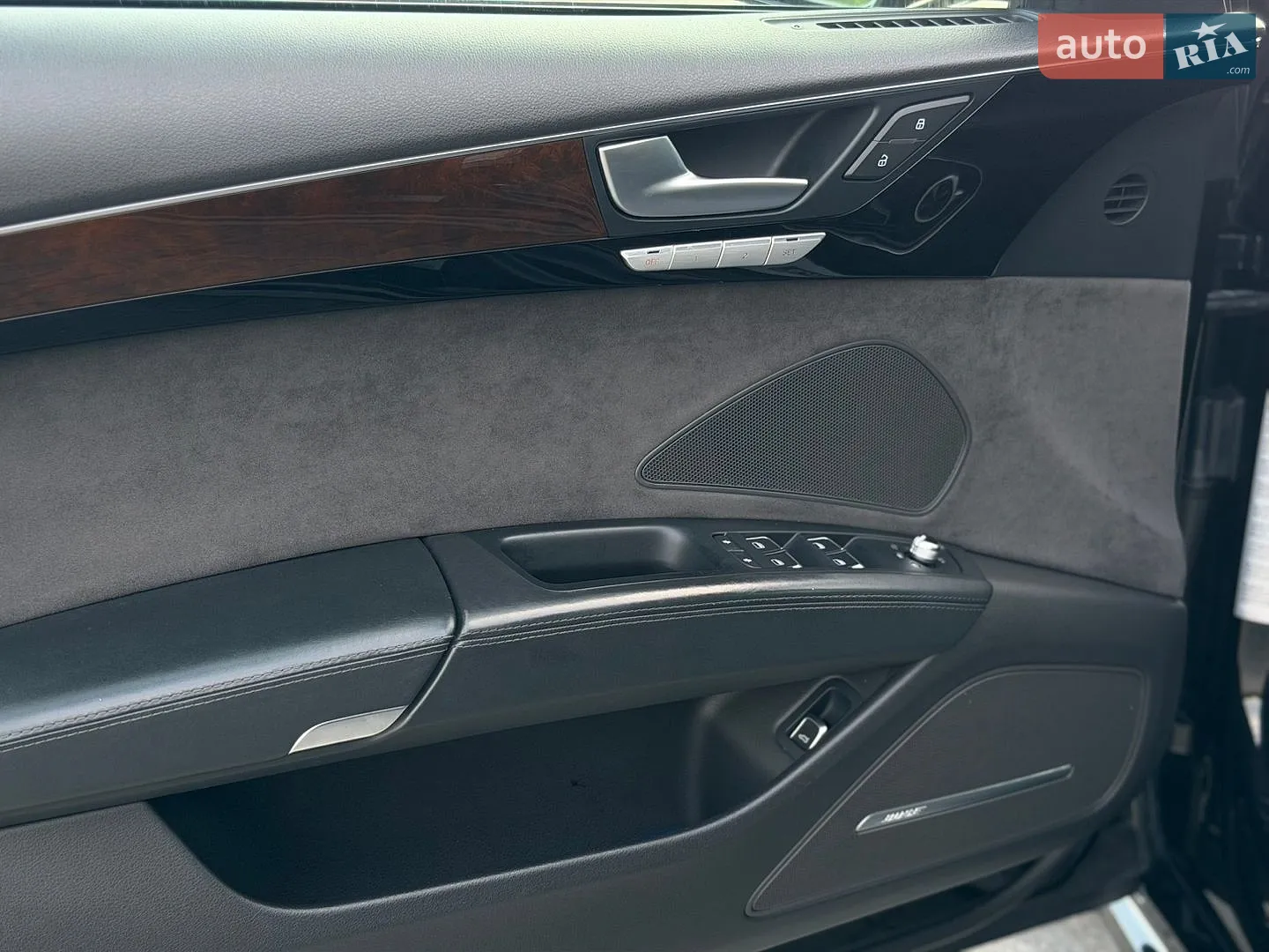 2015 Audi A8 - мініатюра 24