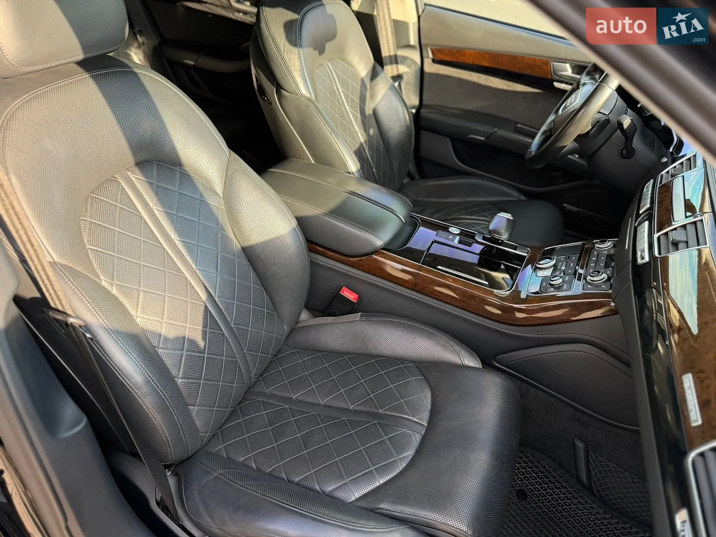 2015 Audi A8 - мініатюра 37