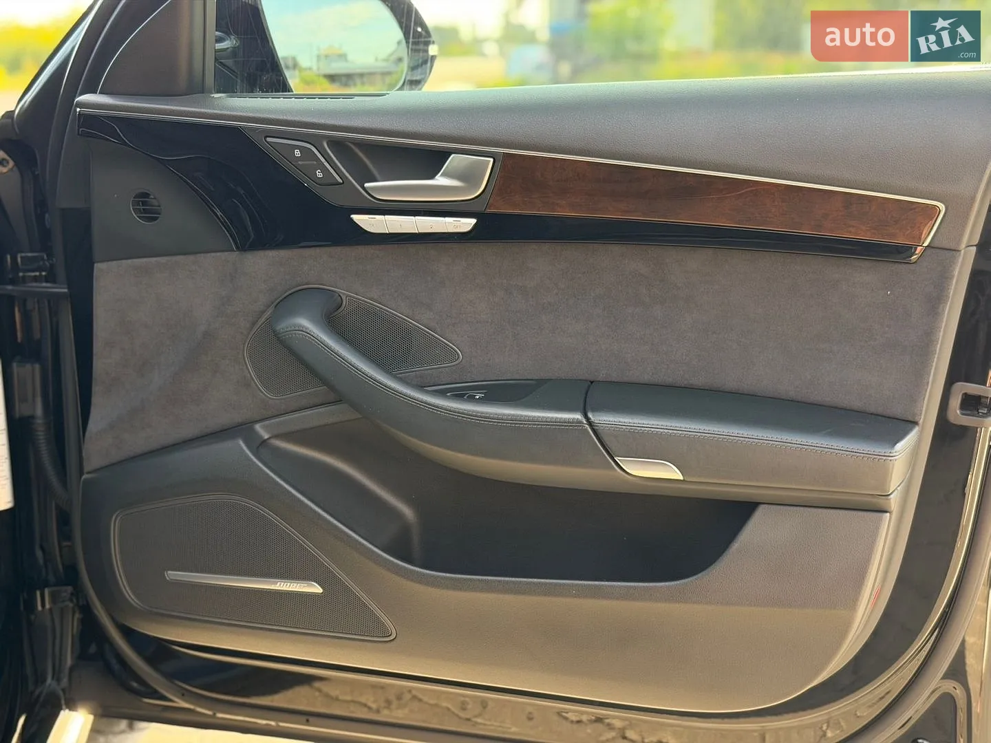 2015 Audi A8 - мініатюра 39