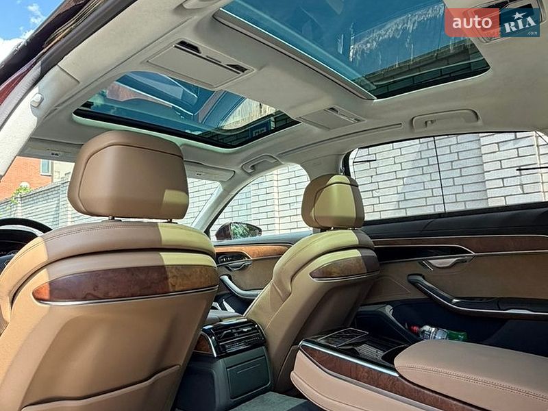 Седан Audi A8 2018 в Киеве фото 21 Седан Audi A8 2018 в Киеве