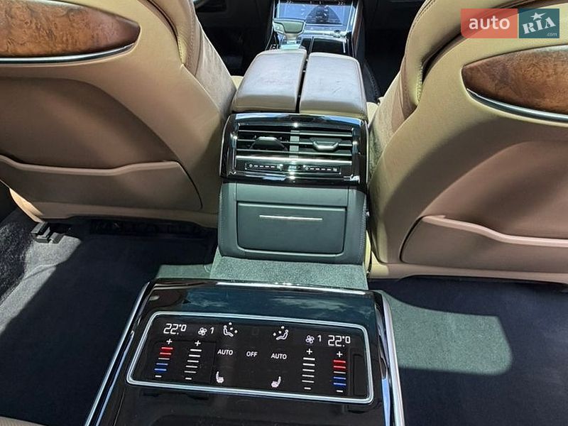 Седан Audi A8 2018 в Киеве фото 23 Седан Audi A8 2018 в Киеве