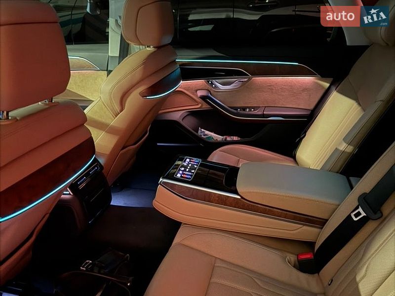 Седан Audi A8 2018 в Киеве фото 26 Седан Audi A8 2018 в Киеве