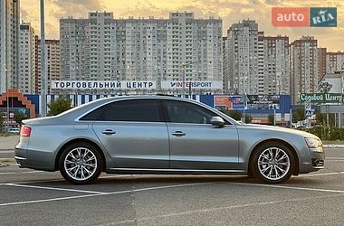 Седан Audi A8 2013 в Киеве
