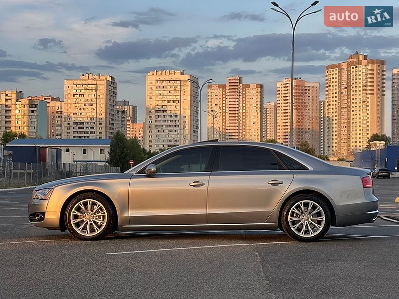 Audi A8 2013