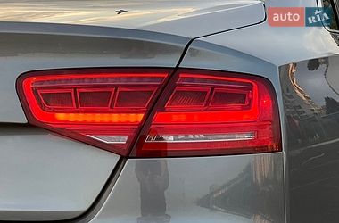 Седан Audi A8 2013 в Киеве