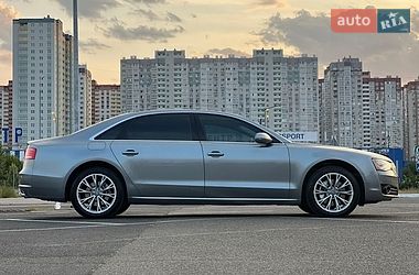 Седан Audi A8 2013 в Киеве