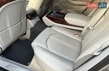 Седан Audi A8 2013 в Киеве