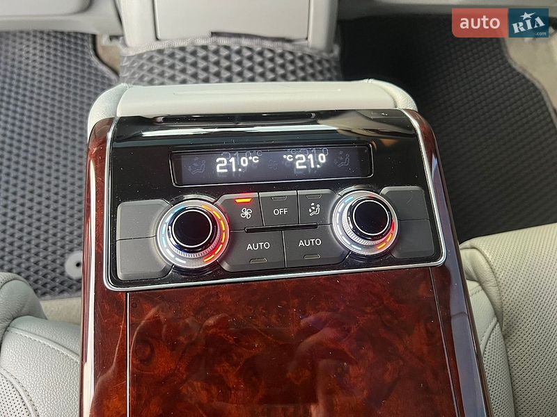 Седан Audi A8 2013 в Киеве