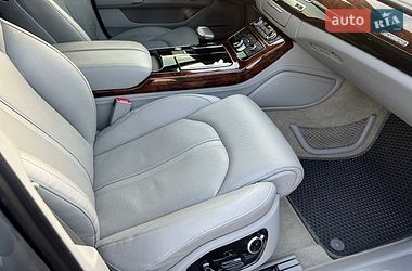Седан Audi A8 2013 в Киеве