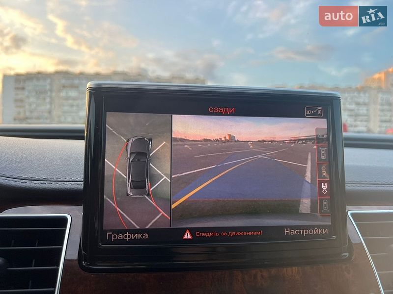 Седан Audi A8 2013 в Киеве
