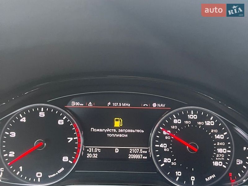 Седан Audi A8 2013 в Киеве