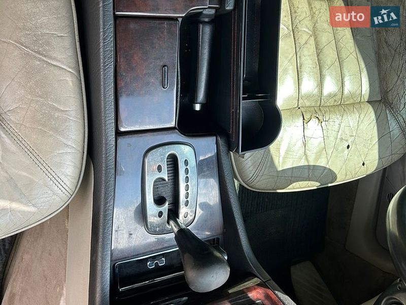Седан Audi A8 1996 в Оржиці