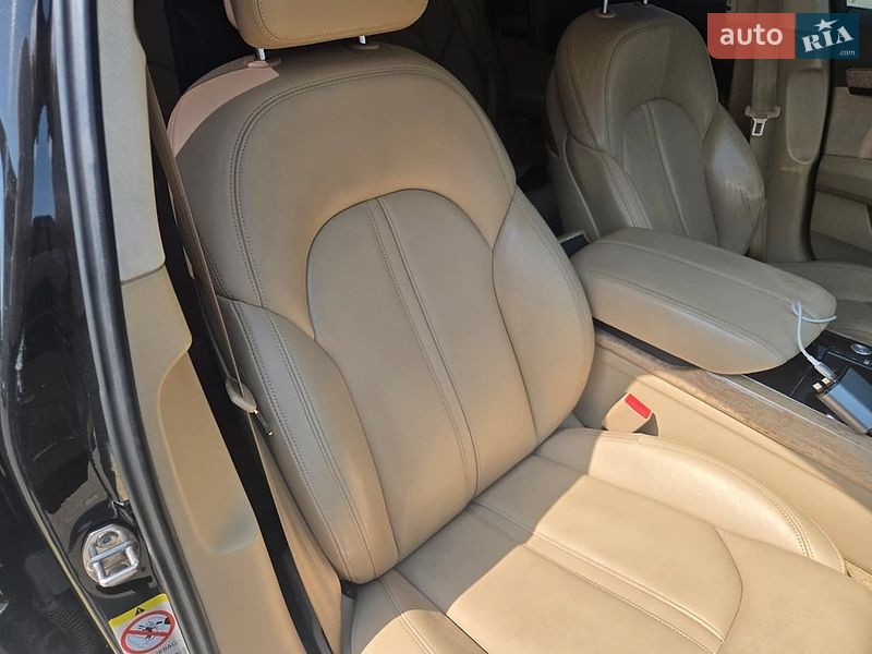 Седан Audi A8 2013 в Вінниці