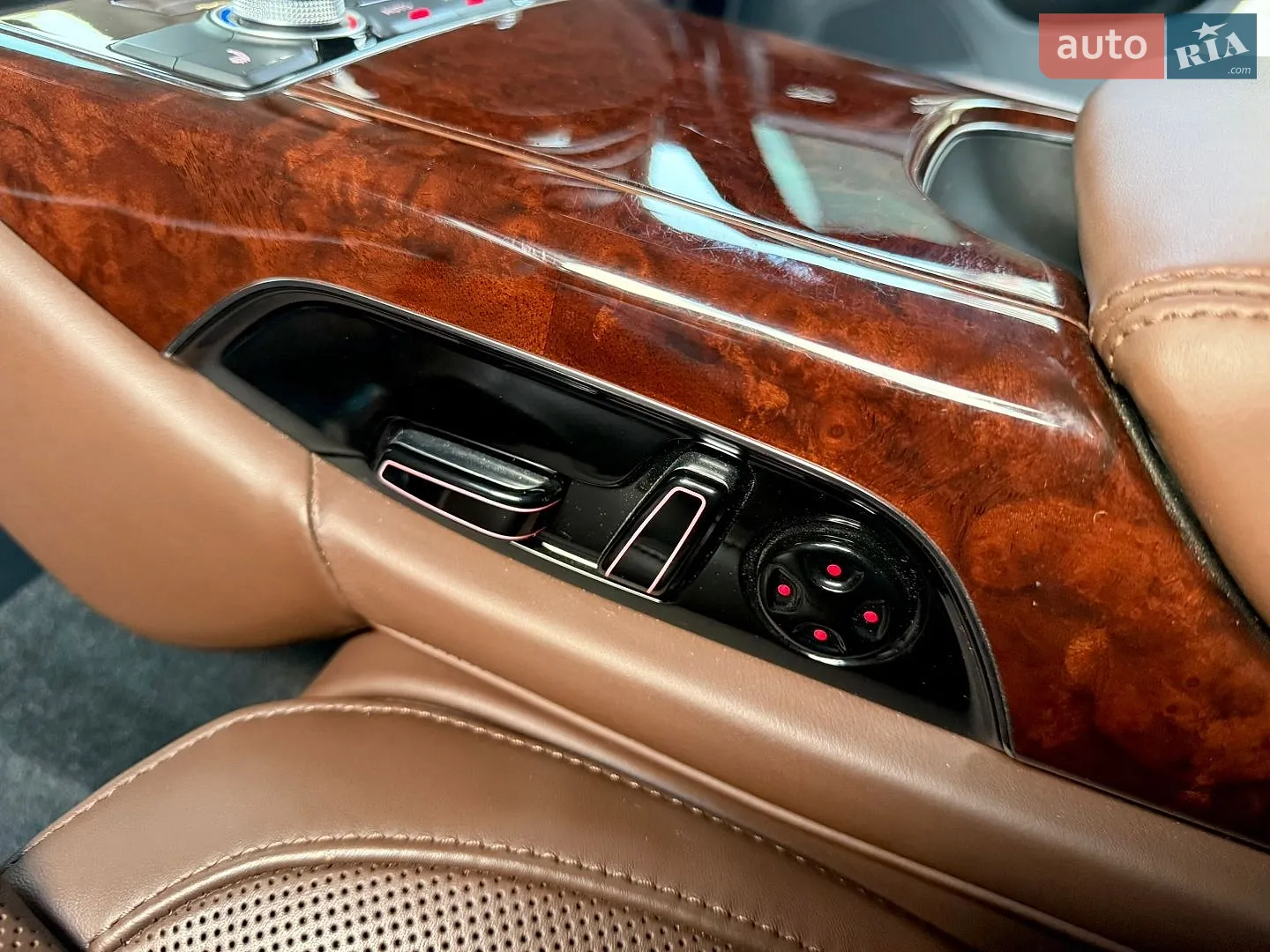 2010 Audi A8 - мініатюра 84