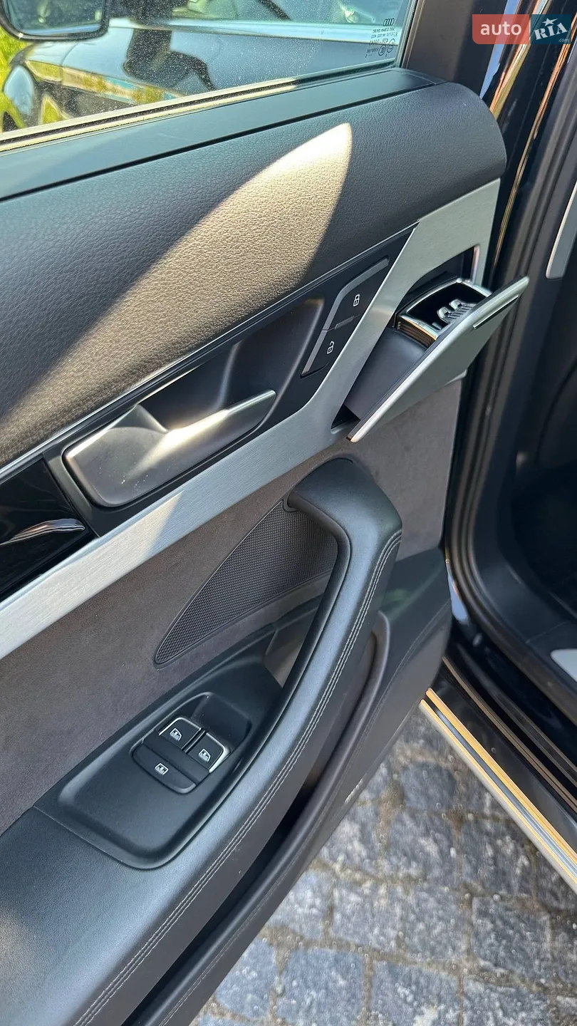 2015 Audi A8 - мініатюра 31
