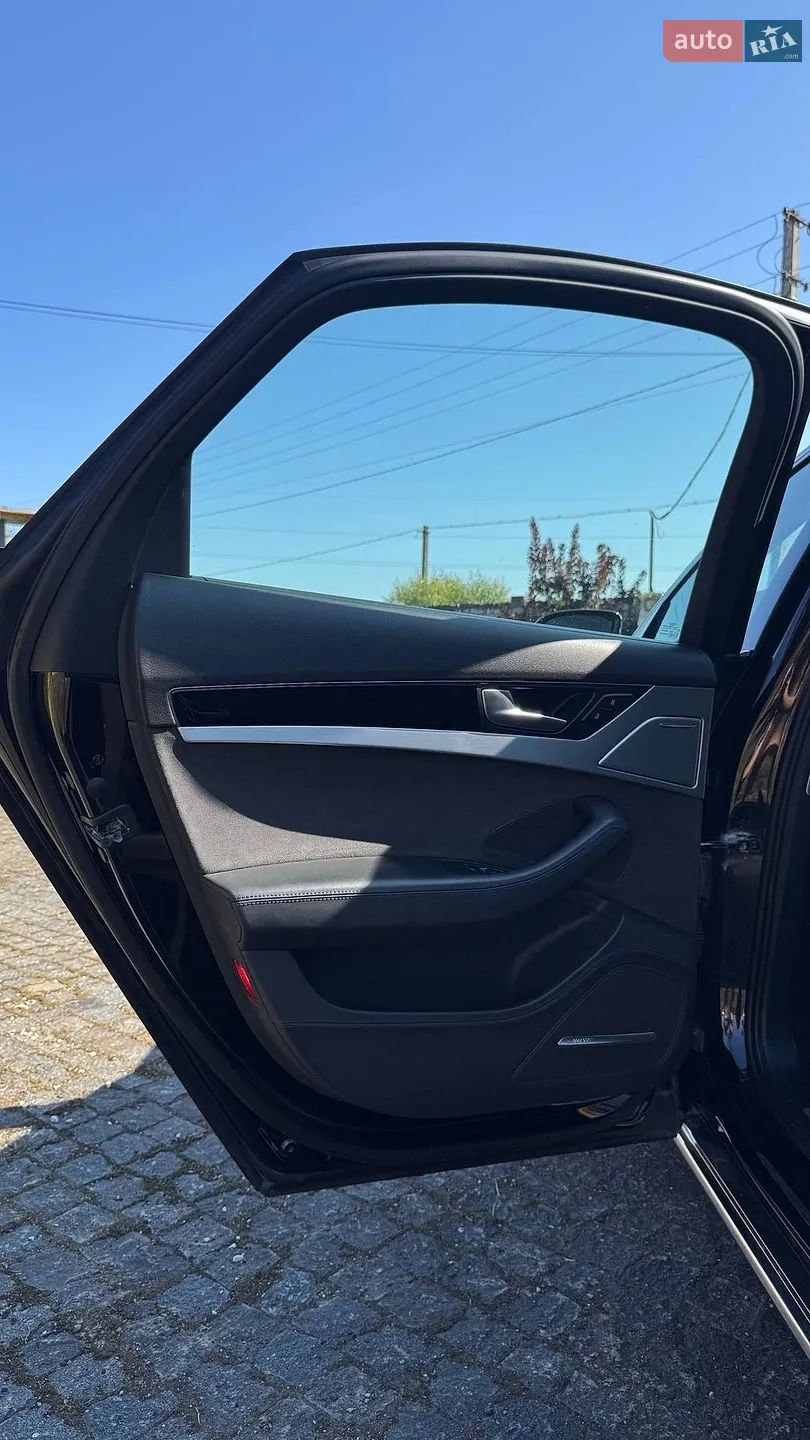 2015 Audi A8 - мініатюра 32