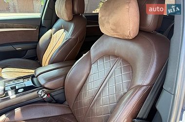 Седан Audi A8 2015 в Киеве