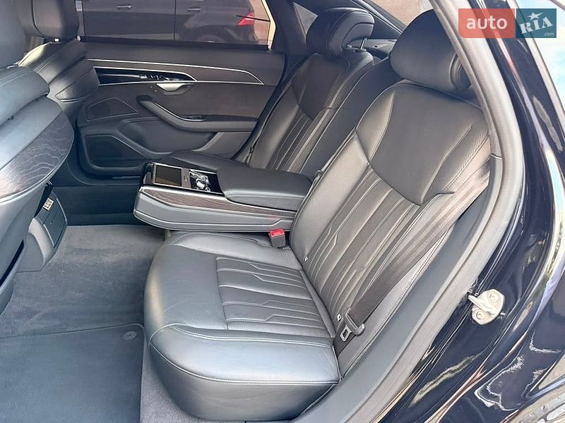 Седан Audi A8 2019 в Львові фото 15 Седан Audi A8 2019 в Львові