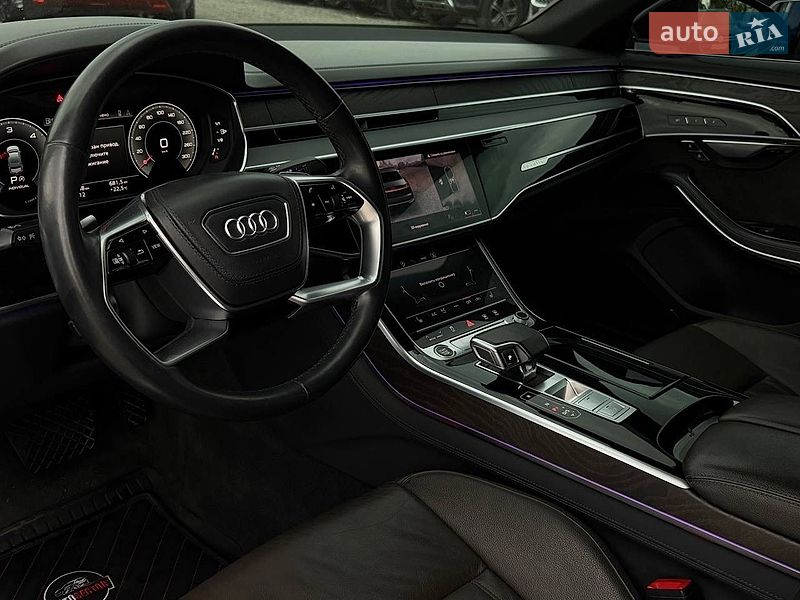 Седан Audi A8 2020 в Харькове