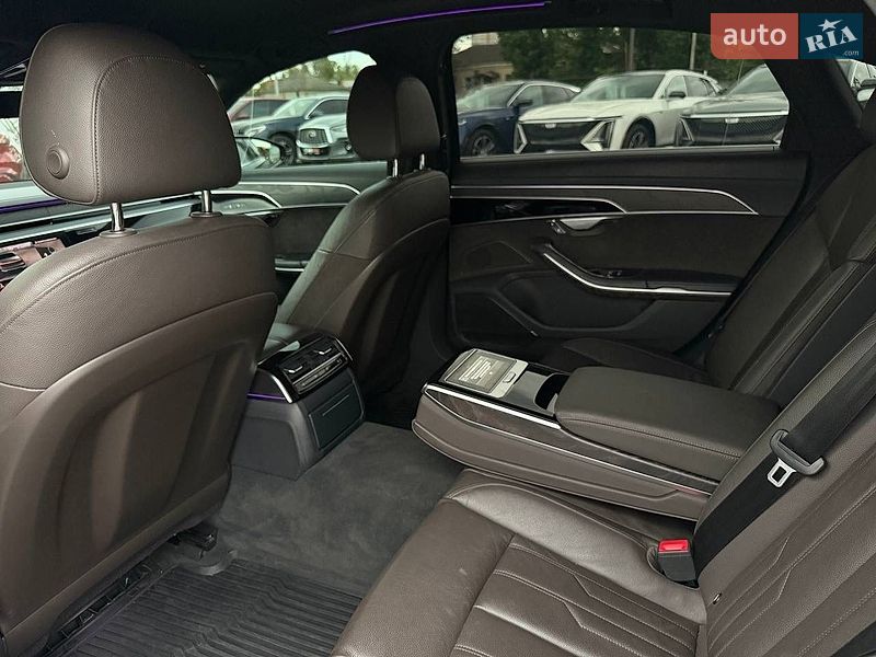 Седан Audi A8 2020 в Харькове