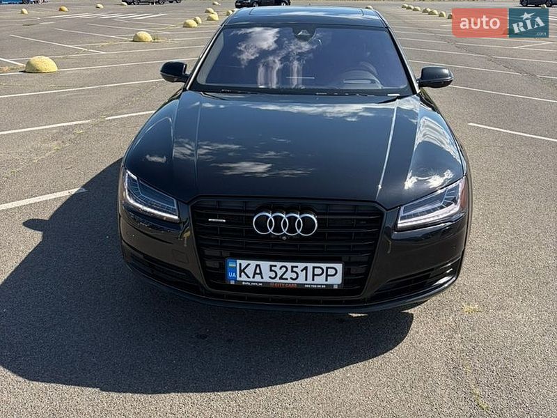 Седан Audi A8 2014 в Києві фото Седан Audi A8 2014 в Києві