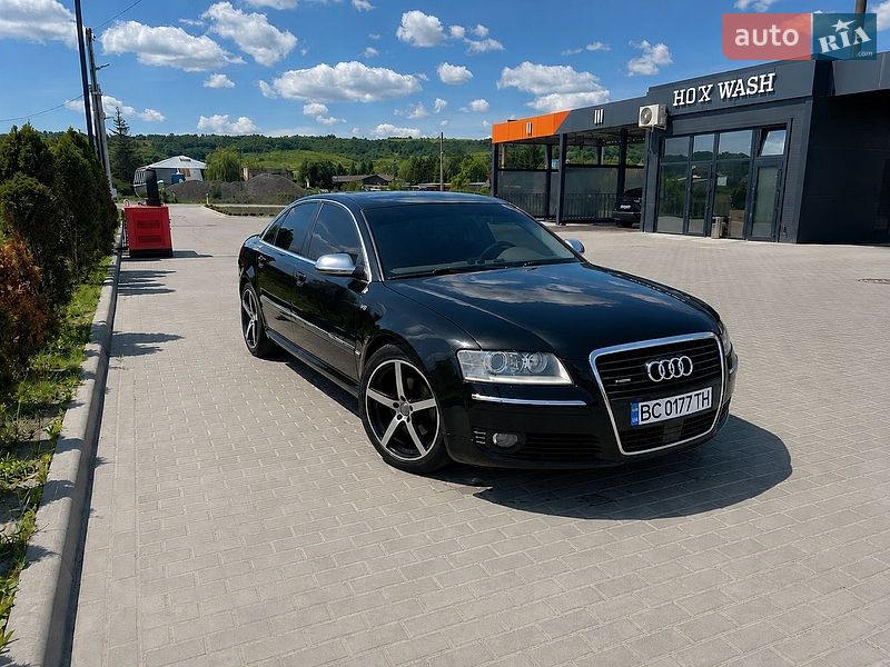 Audi A8 2003