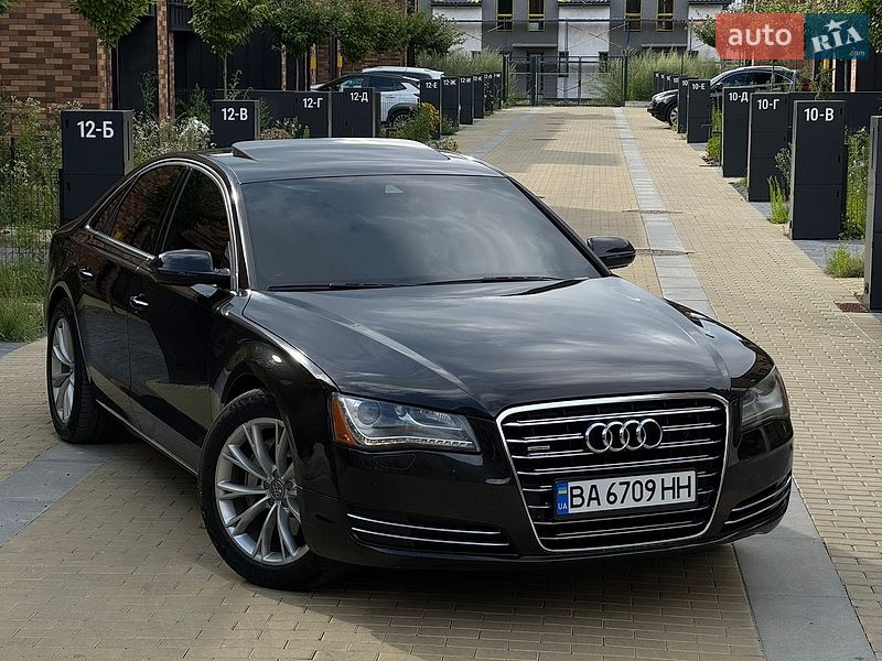 Audi A8 2012