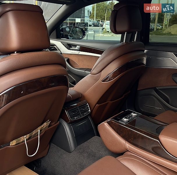Седан Audi A8 2014 в Дніпрі фото 12 Седан Audi A8 2014 в Дніпрі