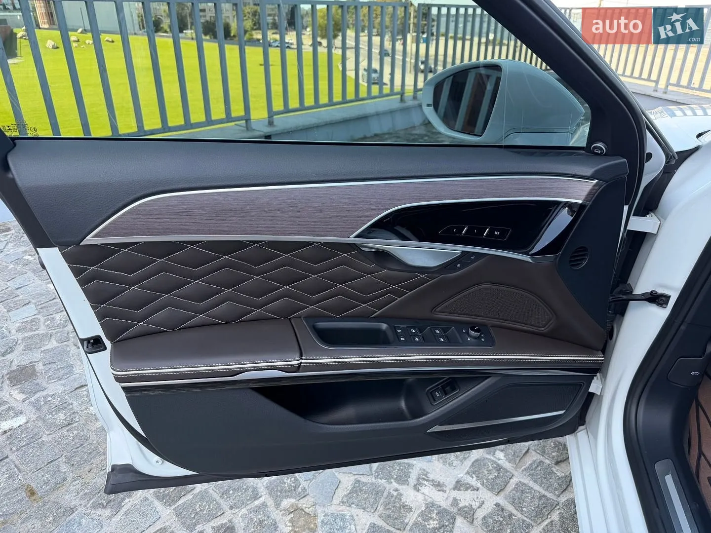 2020 Audi A8 - мініатюра 16
