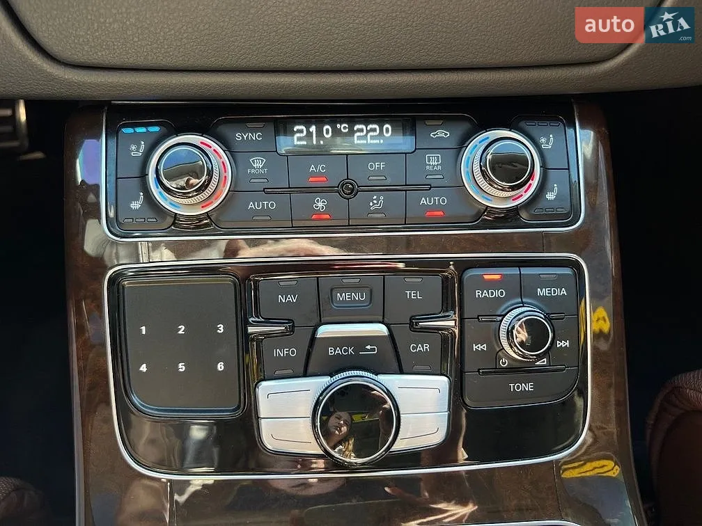 2014 Audi A8 - мініатюра 21