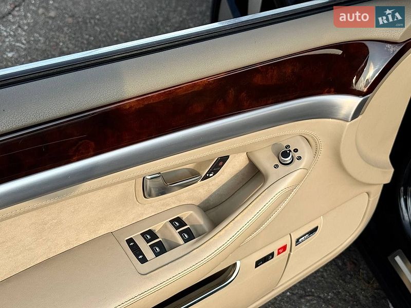 Седан Audi A8 2007 в Києві