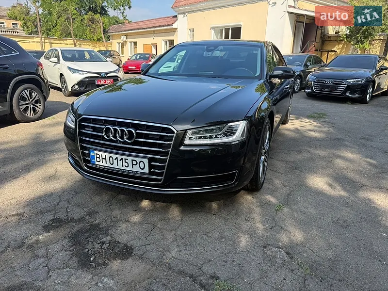 Audi A8