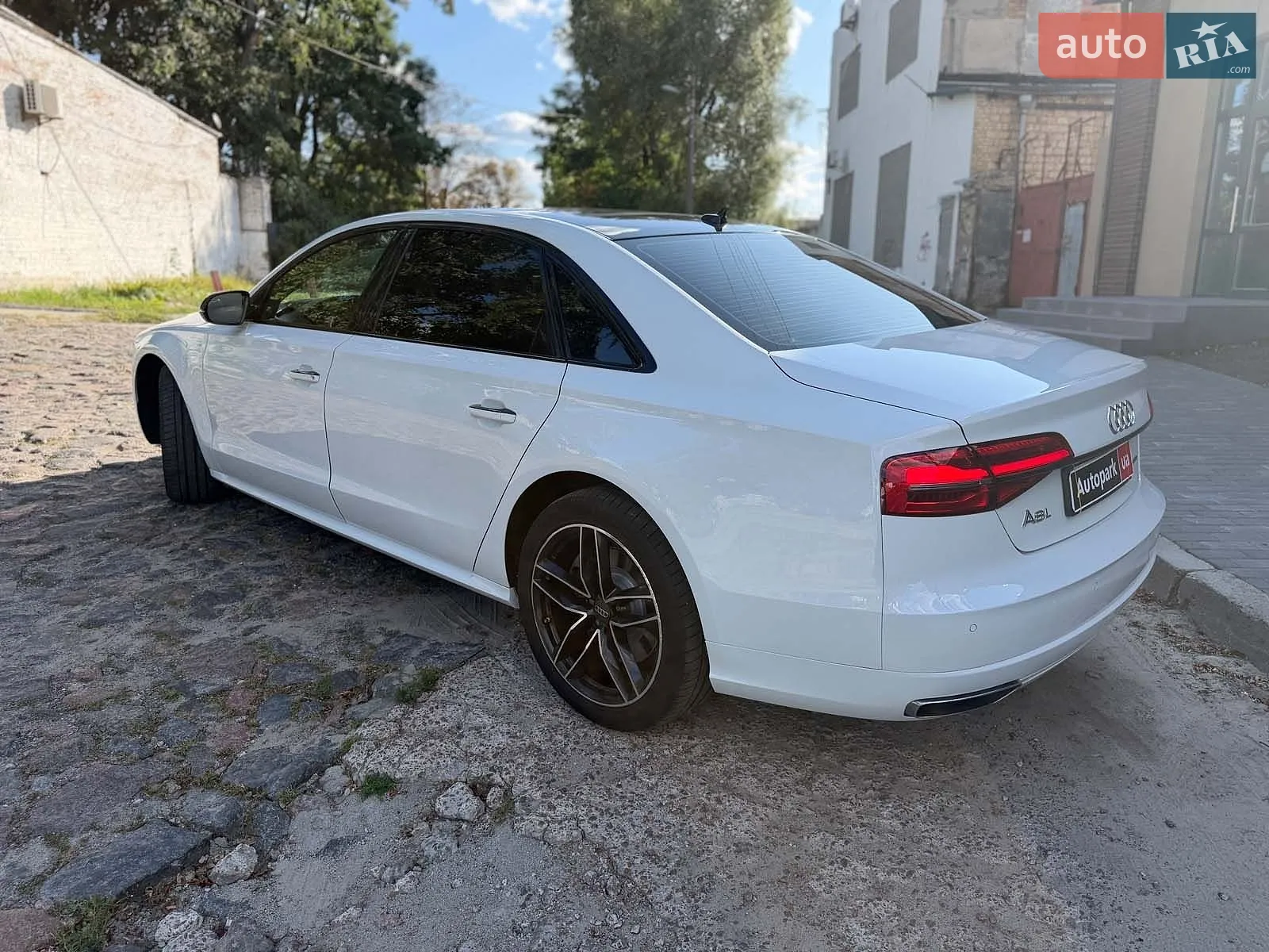 2016 Audi A8 - мініатюра 10