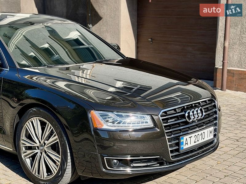 Седан Audi A8 2014 в Івано-Франківську