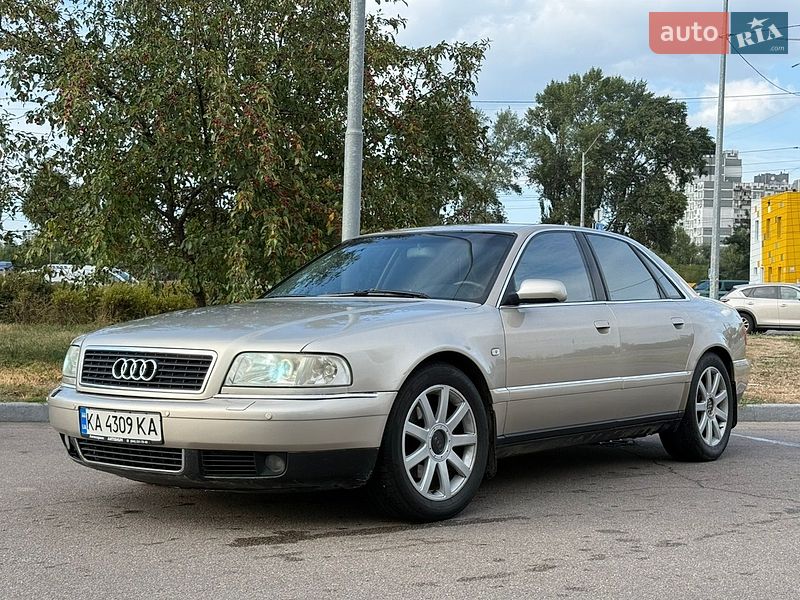 Седан Audi A8 2000 в Києві