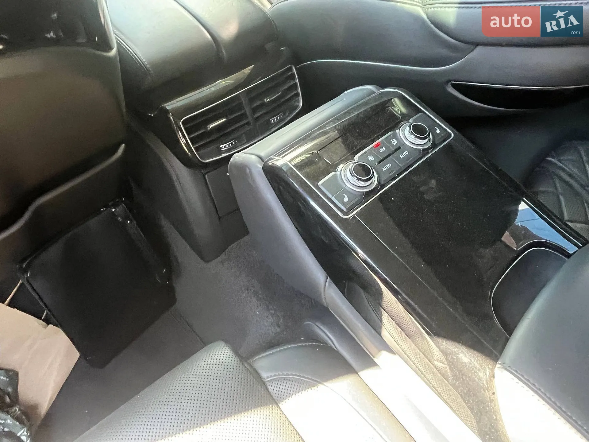 2017 Audi A8 - мініатюра 12