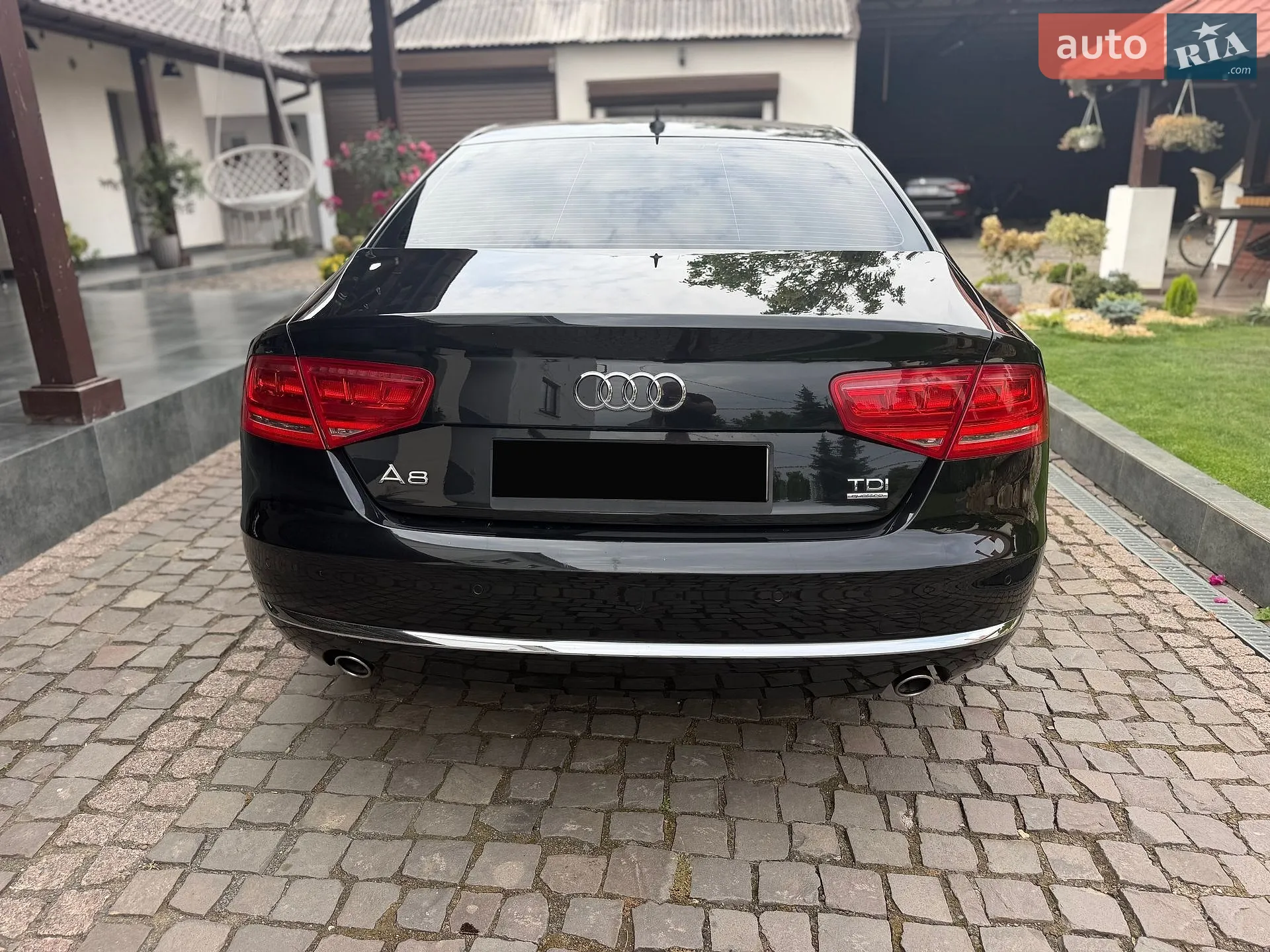 2010 Audi A8 - мініатюра 6